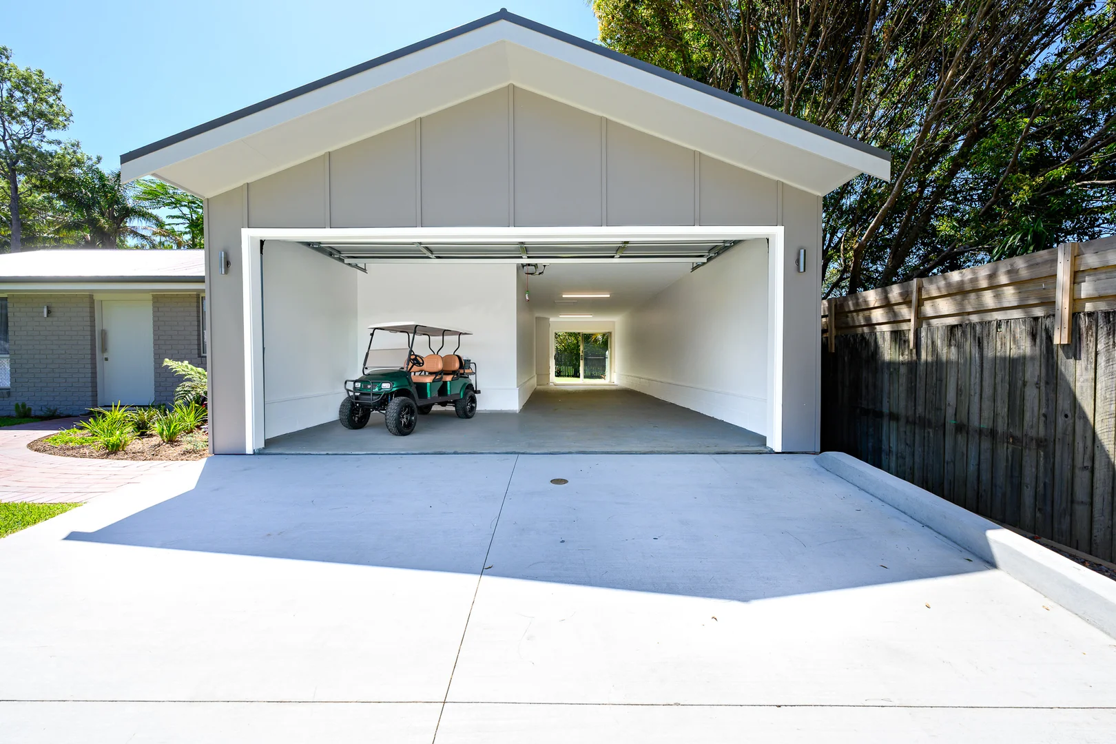 Additional image 3 of 2/51 Balemo Drive, Ocean Shores NSW 2483