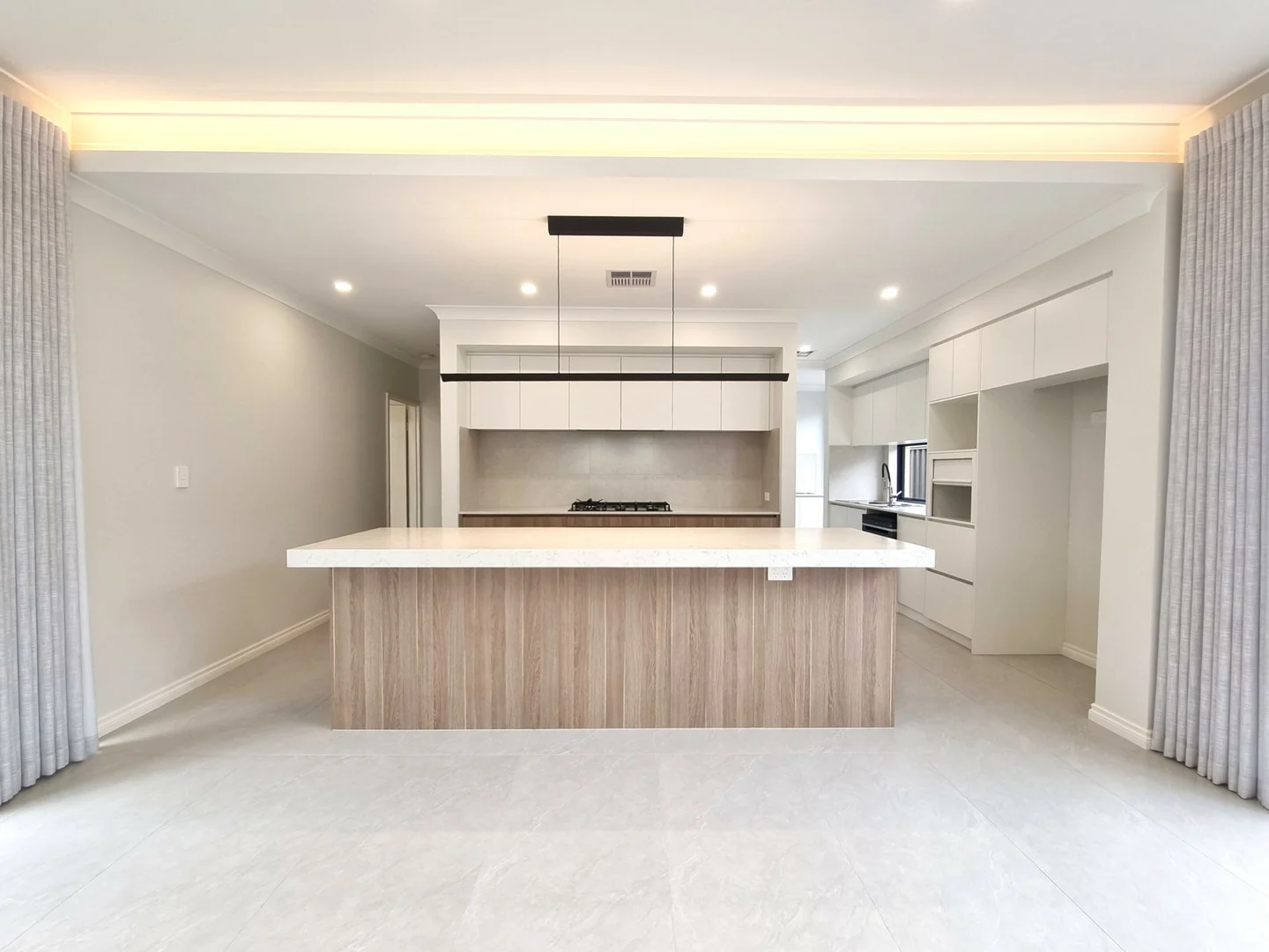 Additional image 6 of 11 Arbutus Street, Treeby WA 6164