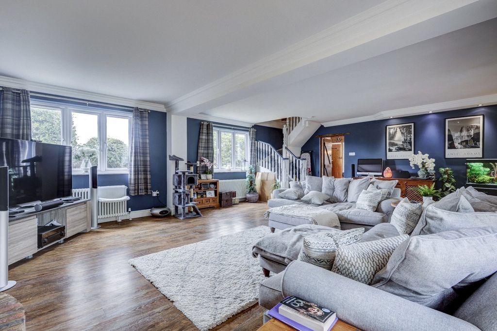 Additional image 8 of 5 bed detached house for saleGosfield Road, Gosfield, Essex CM7