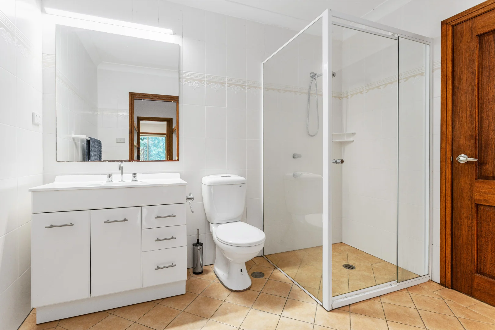 Additional image 6 of Flat/98 Manor Road, Hornsby NSW 2077