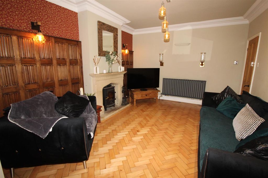 Additional image 11 of 4 bed semi-detached house for saleBryn Road, Pontllanfraith, Blackwood NP12