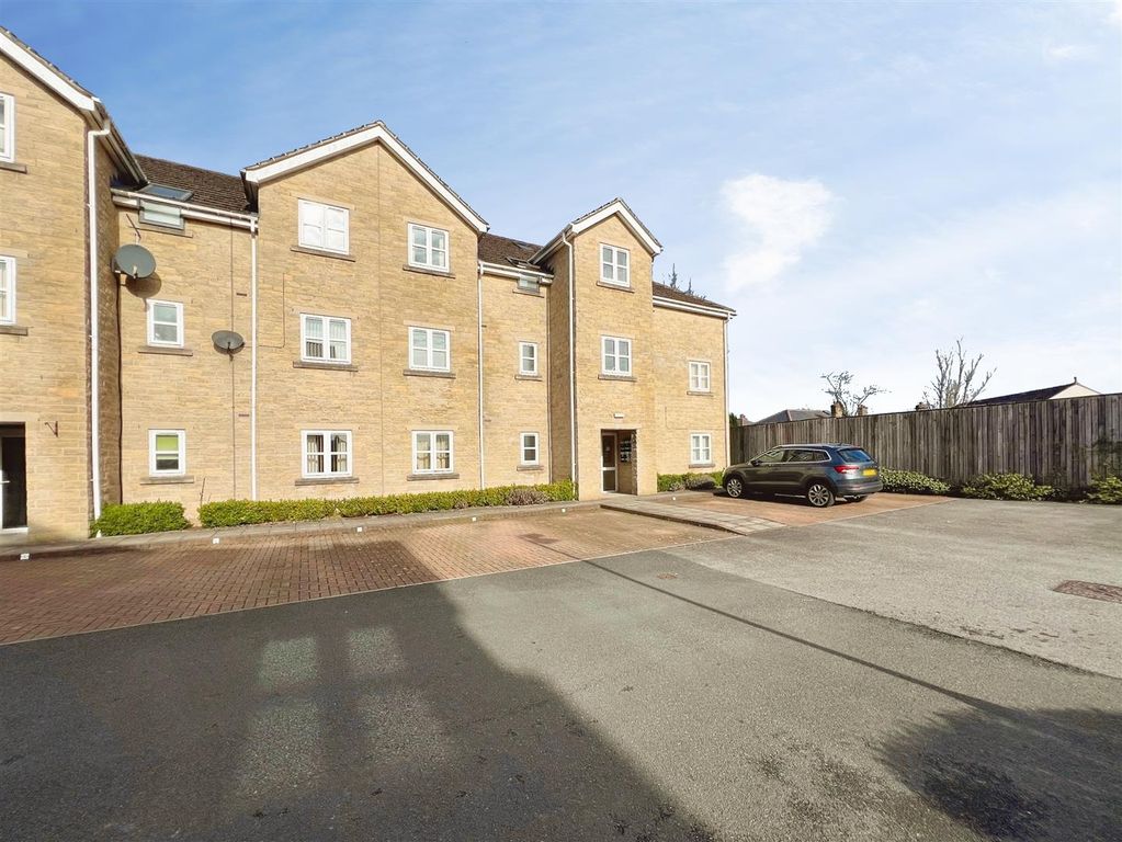 2 bed flat for saleHarrogate Road, Bradford BD2