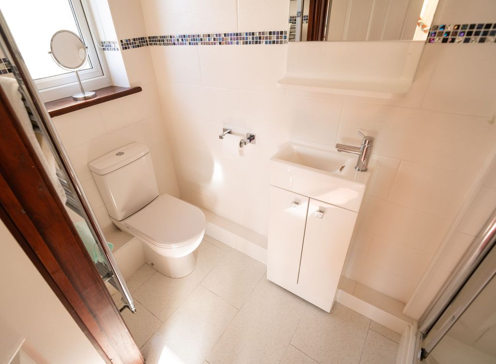 Additional image 17 of 4 bed detached bungalow for saleClos Winifred, Borth SY24