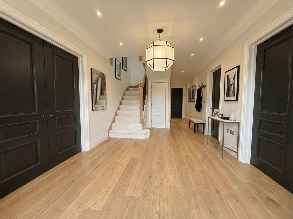 Additional image 5 of 5 bed detached house for saleThe Sherwoods, Doddinghurst, Brentwood CM15