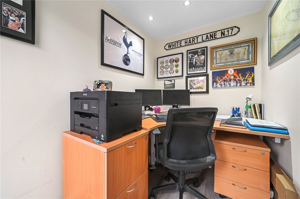 Additional image 13 of 5 bed detached house for saleClark Street, Bishop's Stortford, Hertfordshire CM23