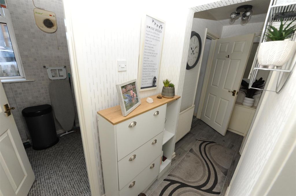 Additional image 5 of 2 bed flat for saleBolton Road, Eccleshill, Bradford BD2