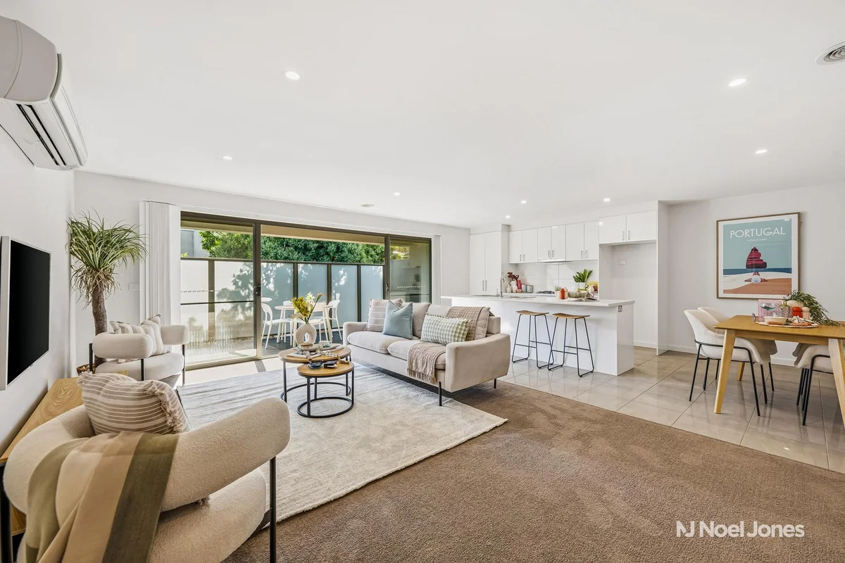 2D Conway Court, Boronia VIC 3155 photo 3
