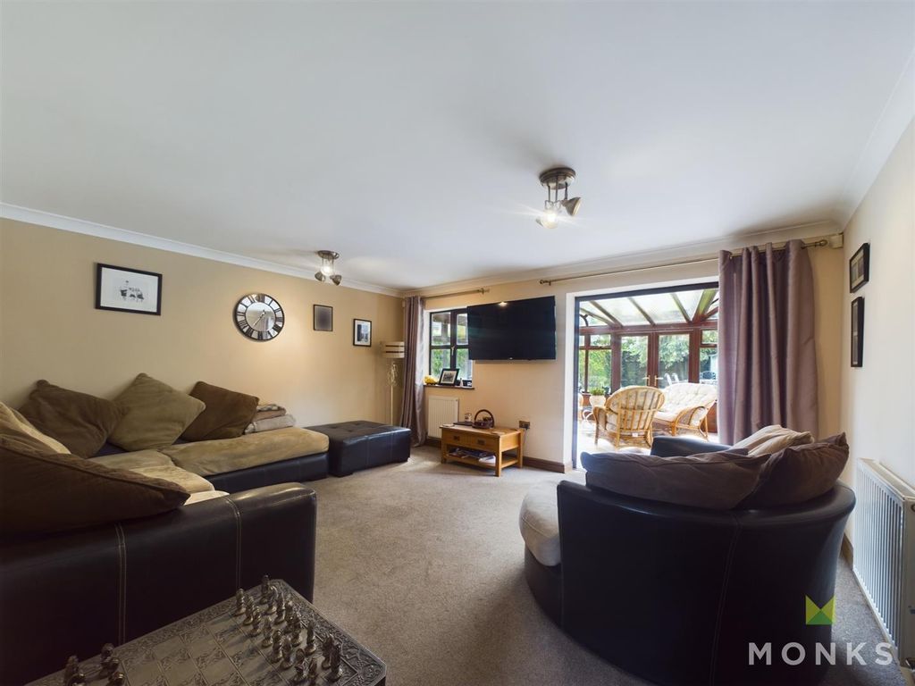 Additional image 7 of 5 bed detached house for saleBazeley Way, Wem SY4