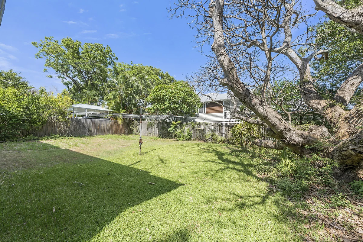 Additional image 2 of 247 Honour Avenue, Graceville QLD 4075