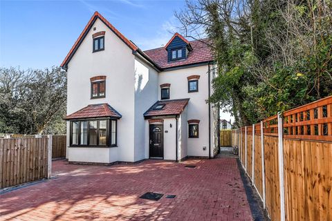 Blundell Road, Hightown L38