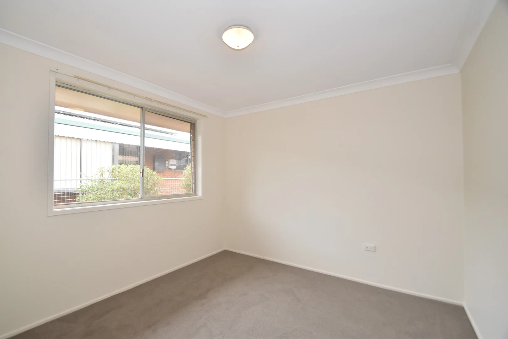 Additional image 6 of 2/548 Greenwattle Street, Newtown QLD 4350