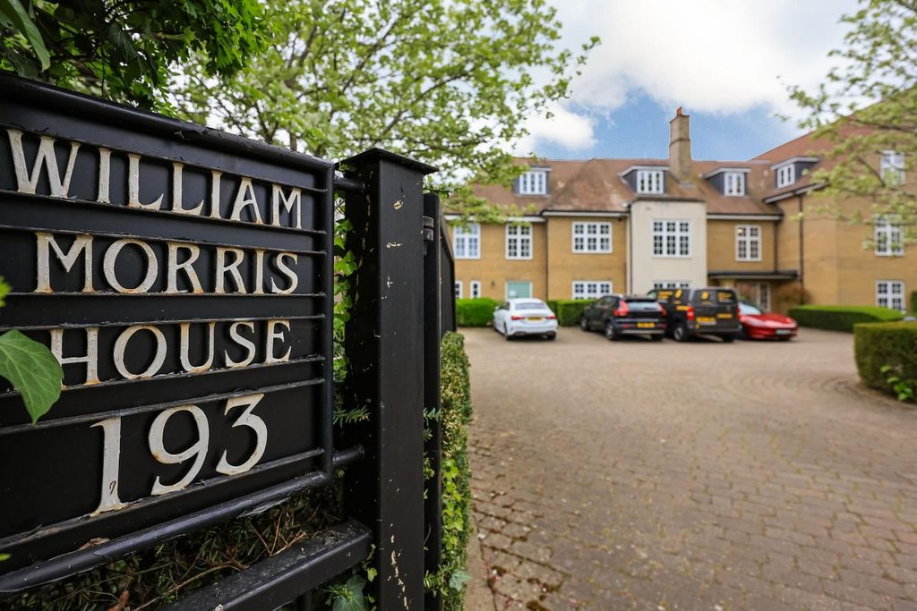 Additional image 23 of 2 bed flat for sale193 Huntingdon Road, Cambridge CB3