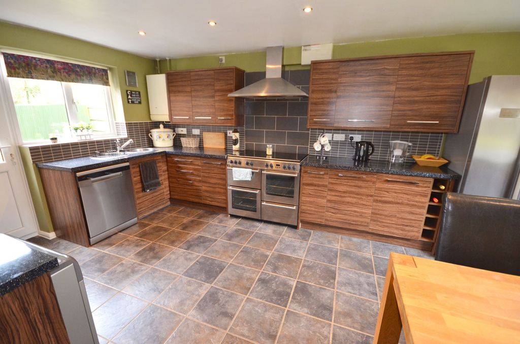 Additional image 7 of 3 bed detached house for saleFirs Avenue, Uppingham LE15