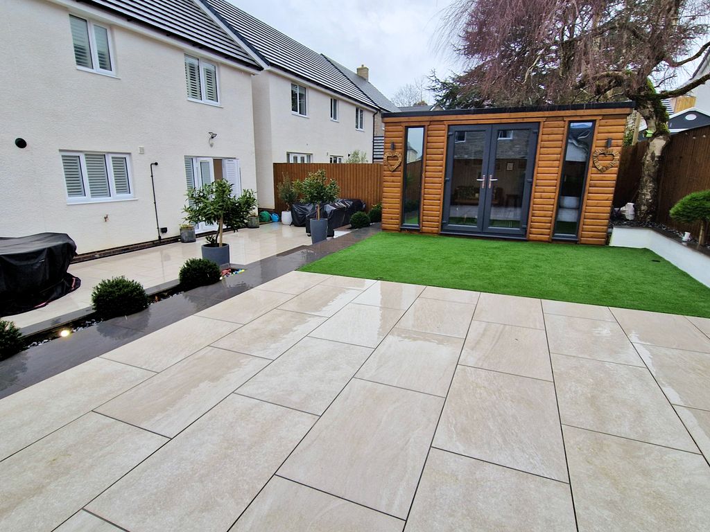 Additional image 2 of 4 bed detached house for saleLlys Penfro, Newton, Porthcawl CF36