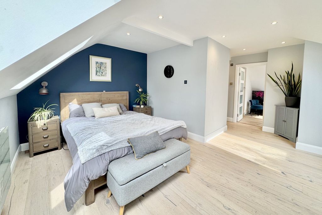 Additional image 29 of 6 bed detached house for saleGlenferness Avenue, Talbot Woods, Bournemouth BH3