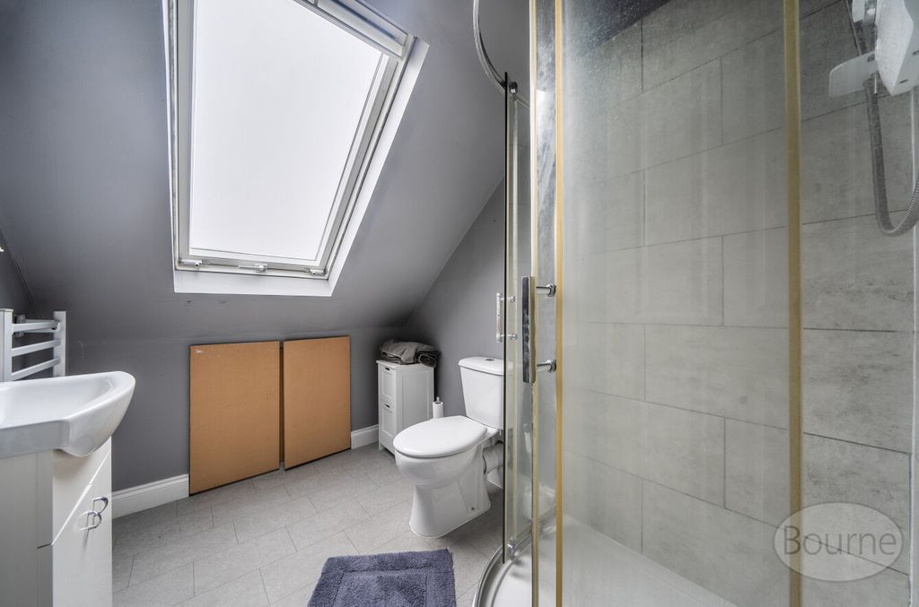 Additional image 11 of 3 bed detached house for saleHeathcote Road, Bordon, Hampshire GU35