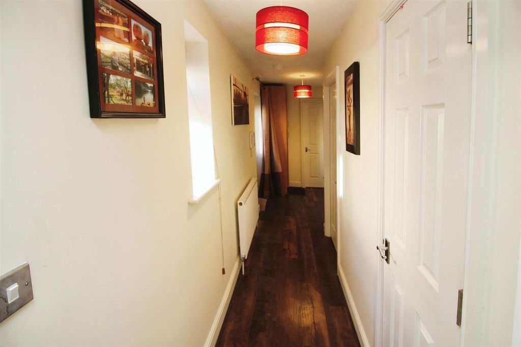 Additional image 12 of 2 bed flat for saleThe Strone, Apperley Bridge, Bradford BD10