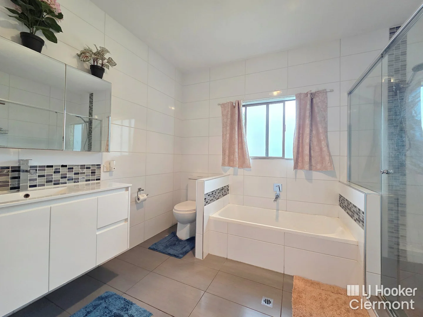 Additional image 27 of 8 Davis Court, Clermont QLD 4721