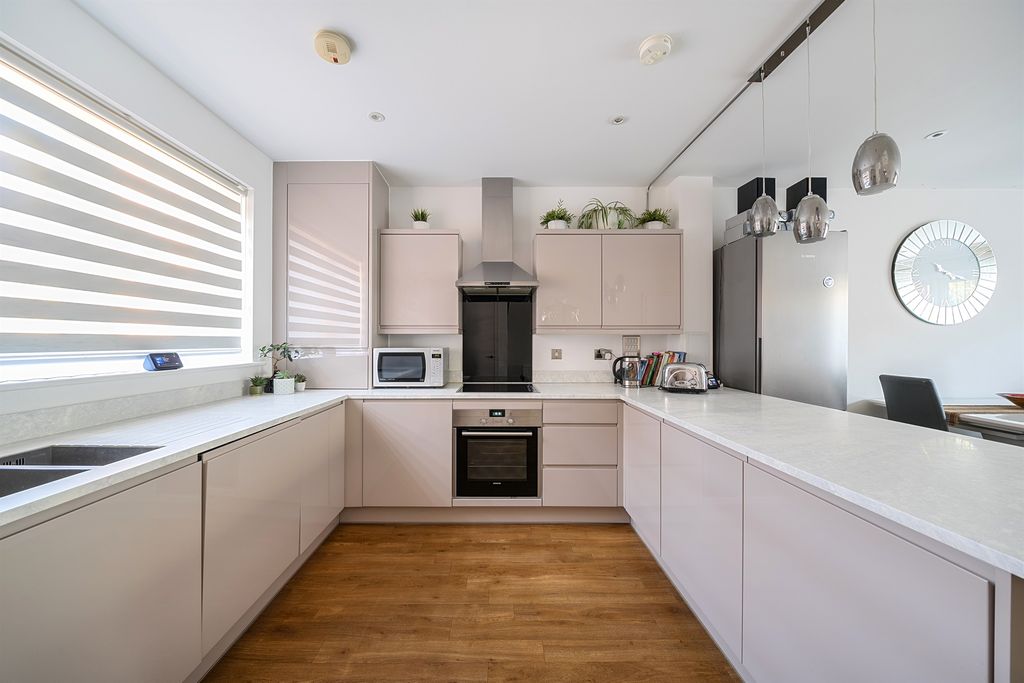 Additional image 12 of 3 bed terraced house for saleReynard Way, Brentford TW8