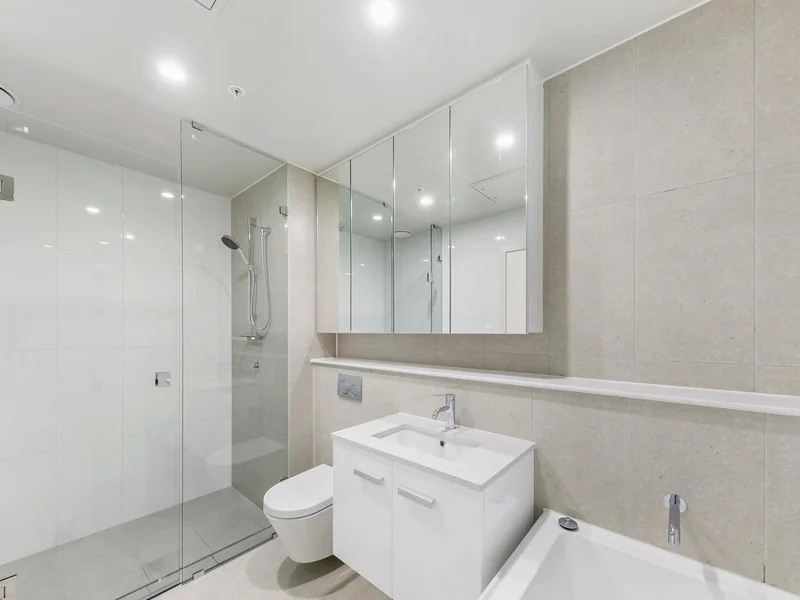 2701a/100 Castlereagh Street, Liverpool NSW 2170