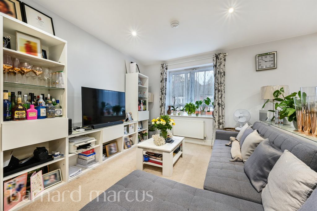Additional image 3 of 2 bed flat for saleHenderson Road, Croydon CR0
