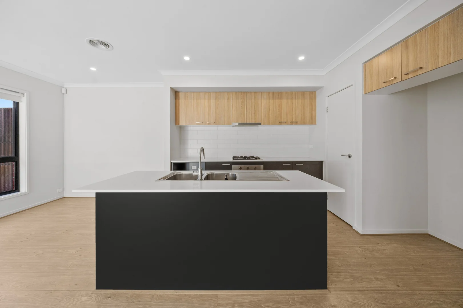 Additional image 2 of 24 Edgedell Avenue, Kalkallo VIC 3064