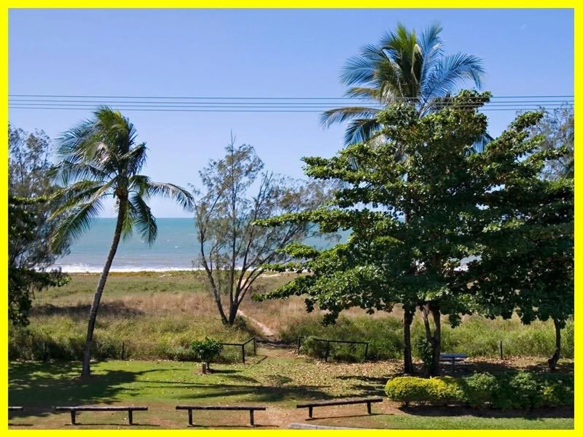 6/51 Sims Esplanade, Yorkeys Knob QLD 4878