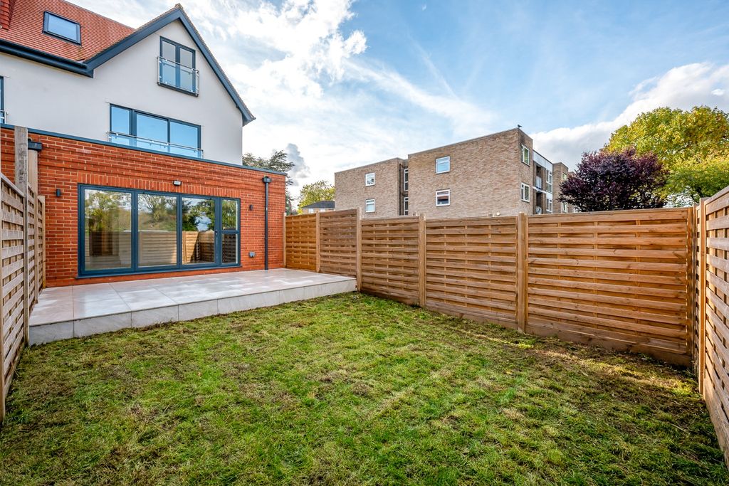 Additional image 5 of 2 bed flat for saleElisabeth Court, London Lane, Bromley BR1