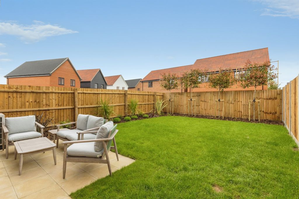 Additional image 26 of 3 bed semi-detached house for saleNorwich Road, Attleborough NR17