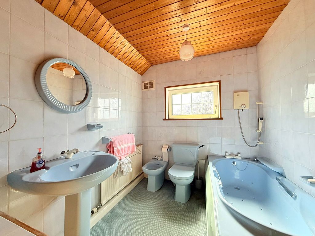 Additional image 13 of 3 bed semi-detached house for saleBerrymoor Road, Brampton CA8