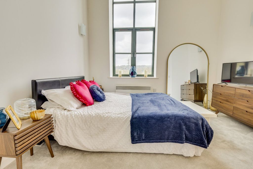Additional image 8 of 2 bed flat for saleMeadow Road, Apperley Bridge, Bradford, West Yorkshire BD10