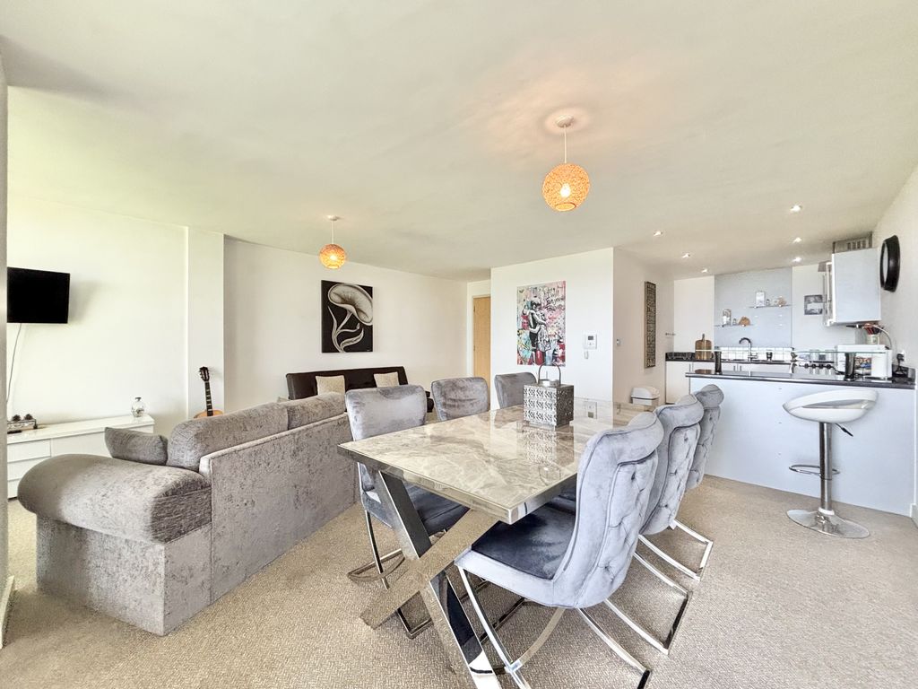 Additional image 3 of 2 bed flat for saleAdmiral View, 160 Queens Promenade, Bispham FY2
