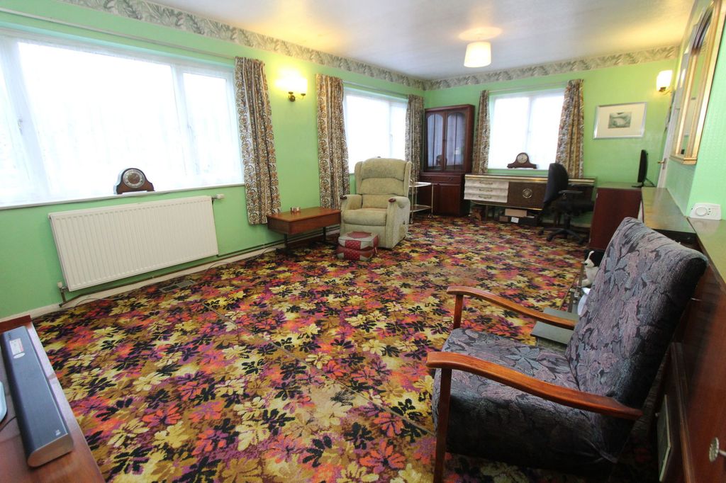 Additional image 11 of 5 bed detached house for saleQueen Street, Pensnett, Brierley Hill DY5
