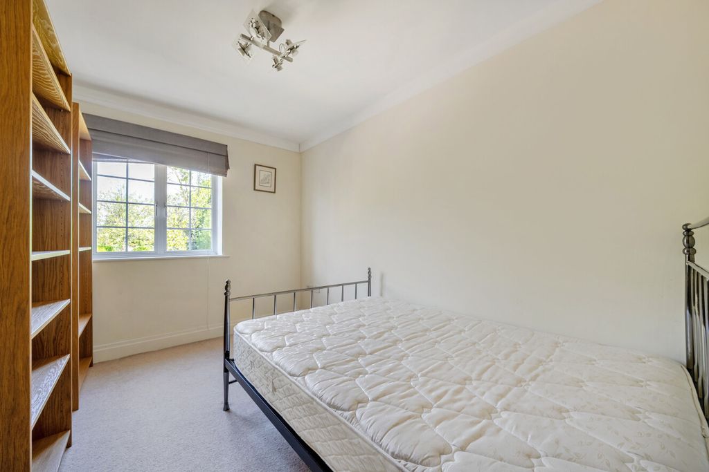 Additional image 16 of 3 bed flat for saleWest Common Road, Bromley, Kent BR2