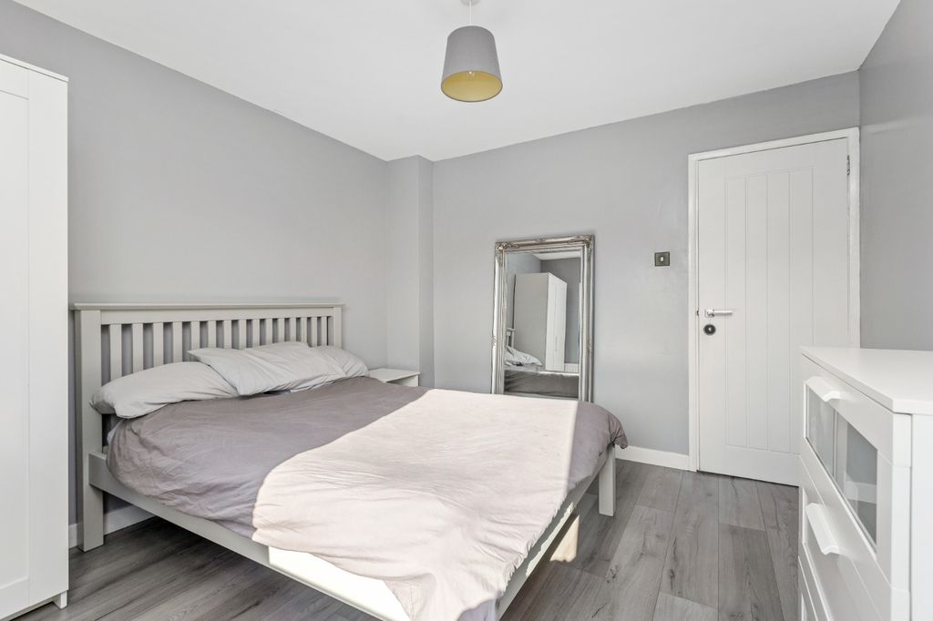 Additional image 11 of 4 bed terraced house for sale38 Cuikenburn, Penicuik EH26