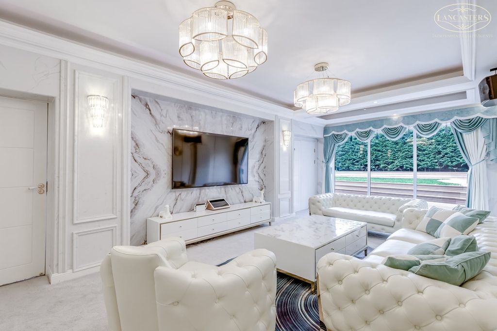Additional image 8 of 5 bed detached house for saleVictoria Road, Heaton, Bolton BL1