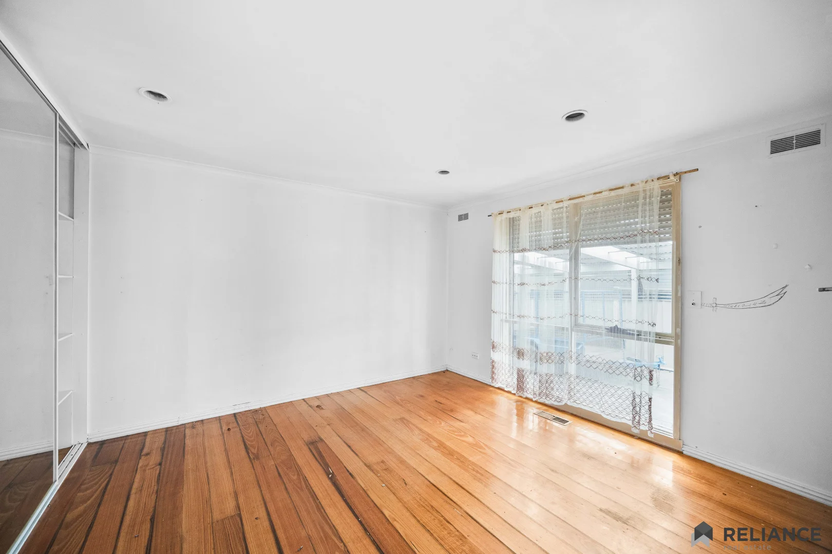 Additional image 3 of 65 Hothlyn Drive, Craigieburn VIC 3064