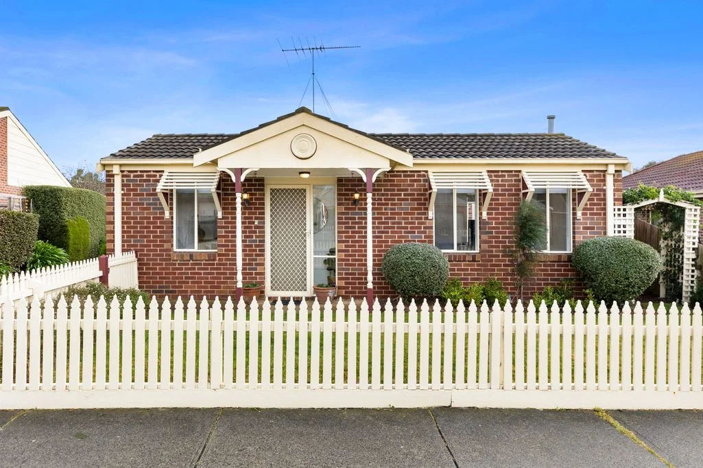 1/12 Meadowvale Drive, Grovedale VIC 3216