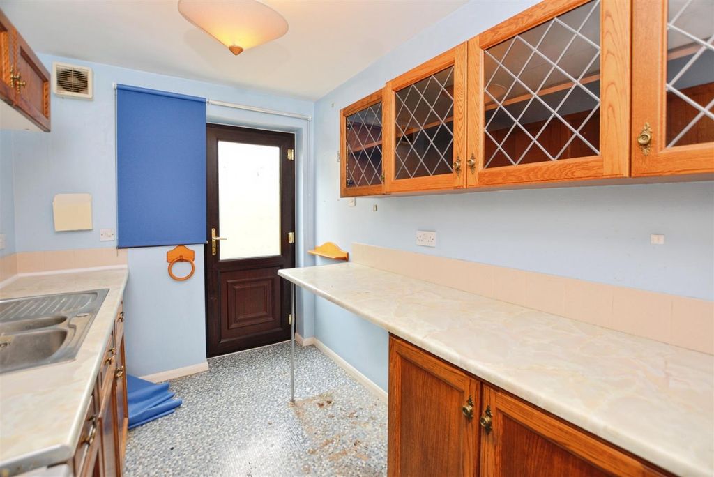 Additional image 5 of 1 bed flat for salePotts Lane, Crowle, Scunthorpe DN17