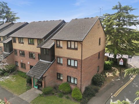 Alders Close, Wanstead E11