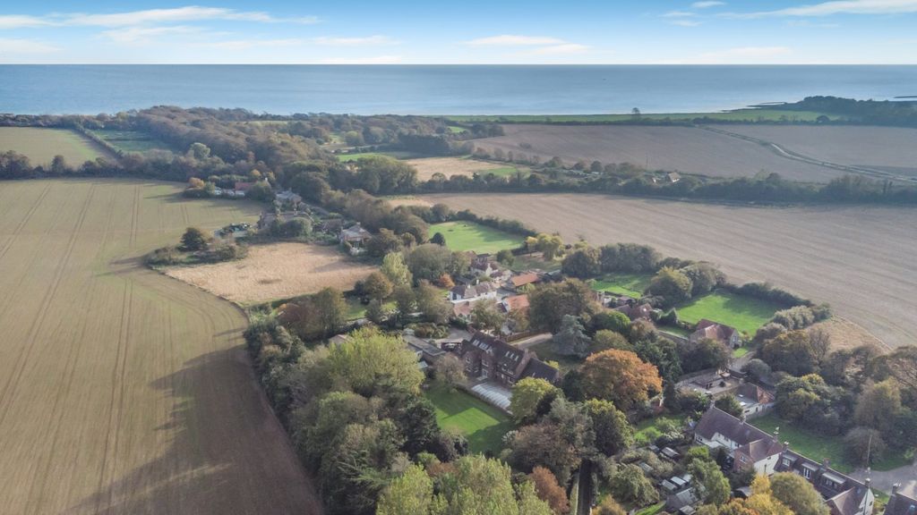 Additional image 2 of 7 bed detached house for saleClimping Street, Climping, Littlehampton, West Sussex BN17