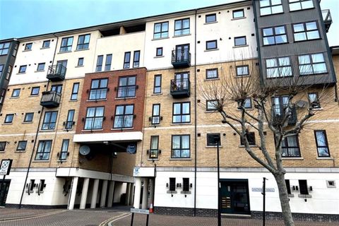 Victoria Hall E16