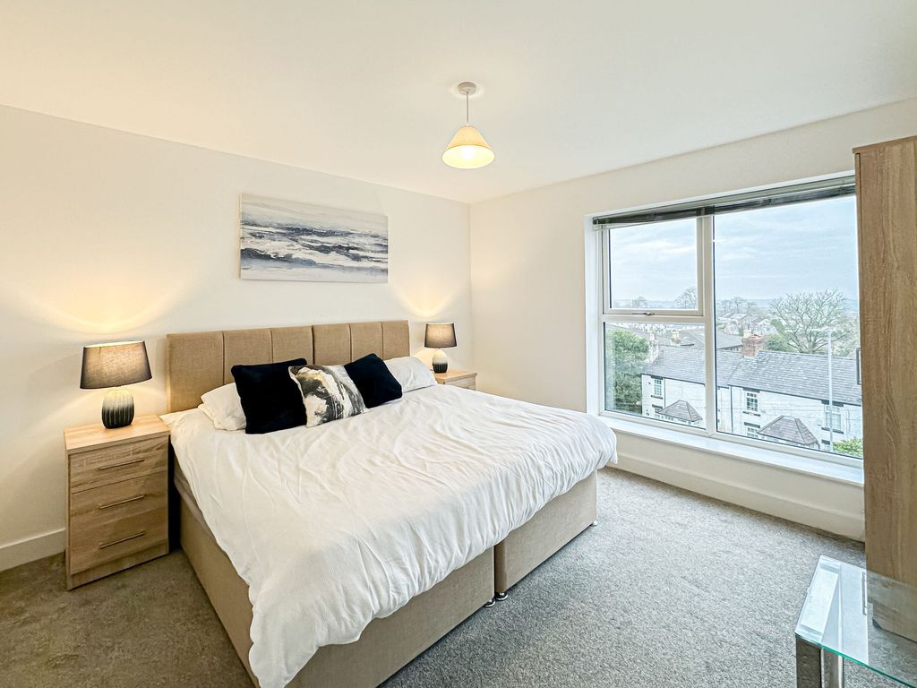 Additional image 8 of 1 bed flat for saleGospel Heights, Radnor Avenue, Heswall CH60