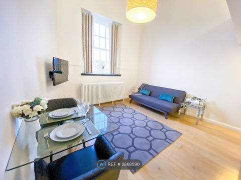 Mcdonald Road, Edinburgh EH7, Studio to rent