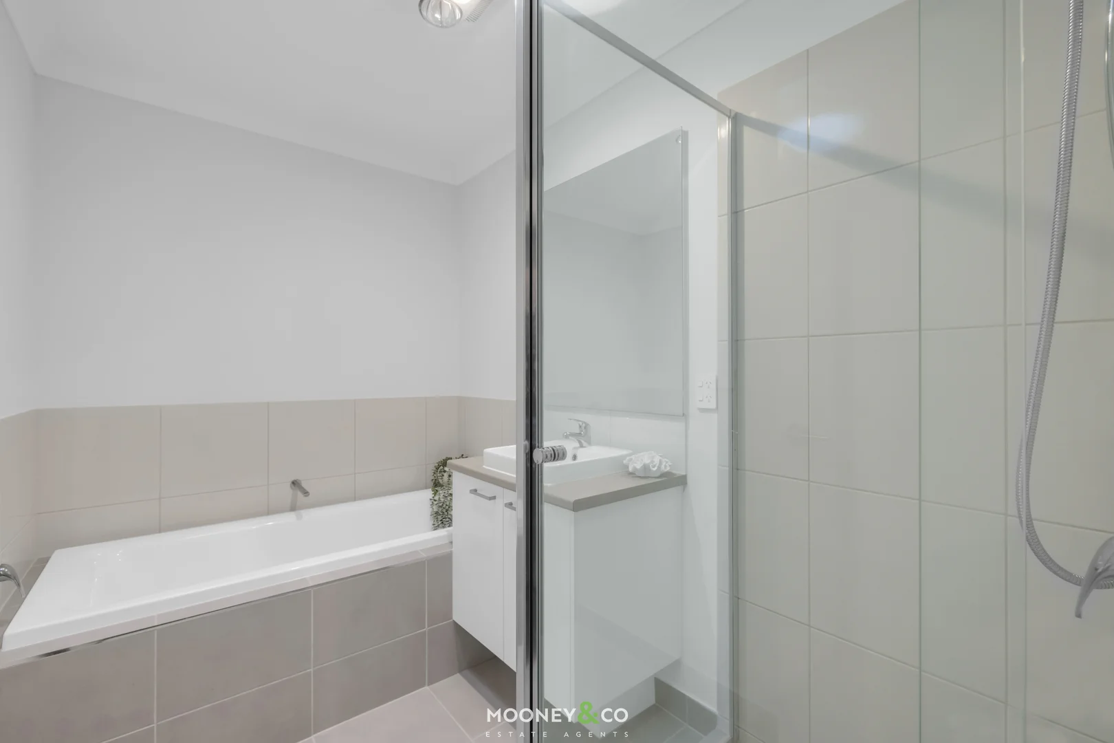 Additional image 11 of 83 Ramlegh Boulevard, Clyde North VIC 3978