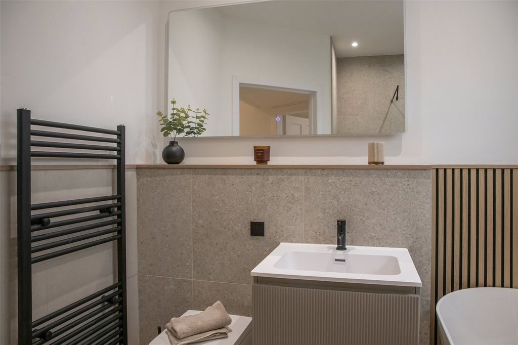 Additional image 23 of 4 bed detached bungalow for saleDuke Street, Denny FK6