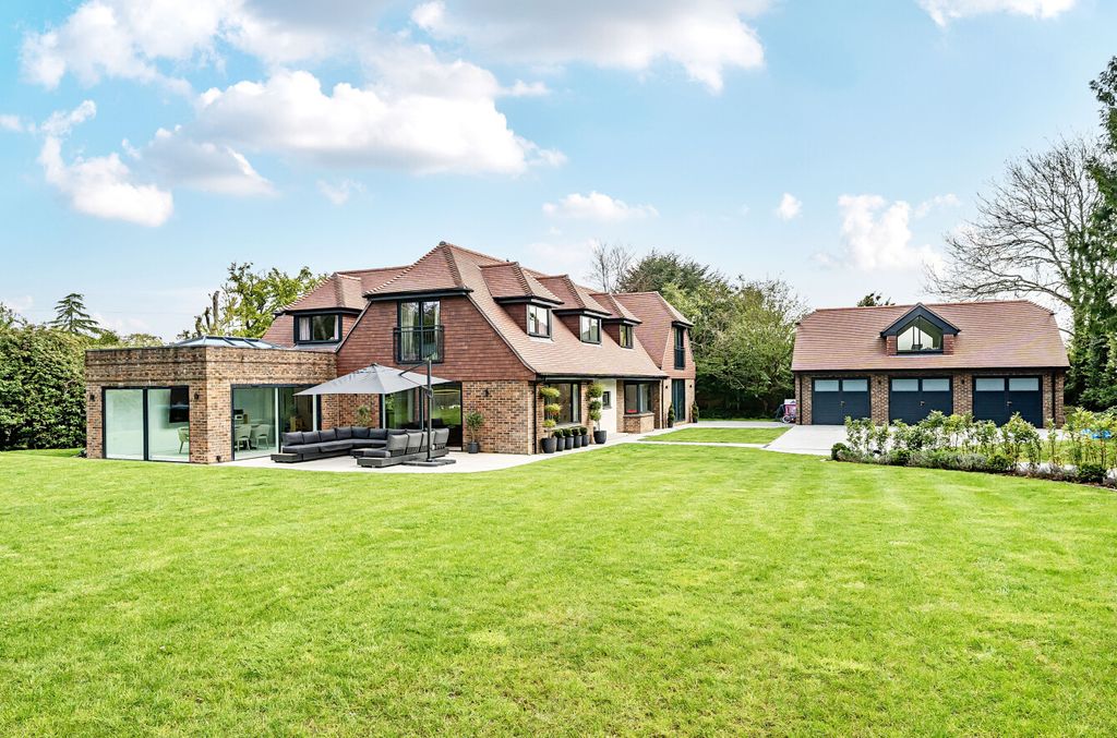Additional image 16 of 5 bed detached house for saleArmstrong Road, Brockenhurst SO42