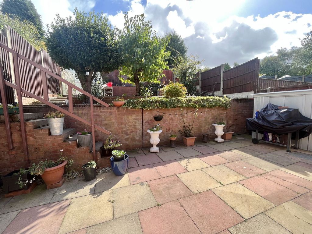 Additional image 18 of 5 bed detached house for saleNorth View Drive, Brierley Hill DY5
