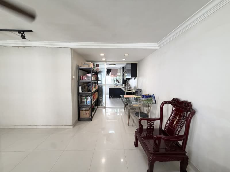 526 Hougang Avenue 6 photo 3