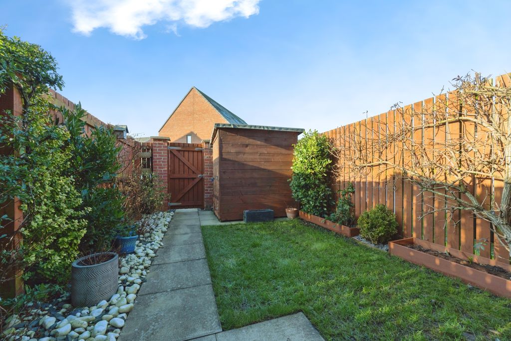 Additional image 13 of 3 bed town house for saleDerwent Water Drive, Blaydon-On-Tyne NE21